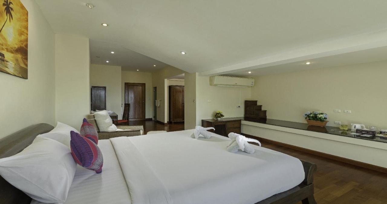 Villa Yoosook Patong Eksteriør bilde